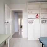 Spacious 4-room In Wroclaw, Near Airport, Free Parking Διαμέρισμα