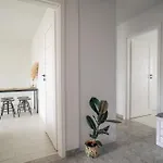 Spacious 4-room Apartment, Wroclaw, Near Airport, Free Parking Lejlighed *