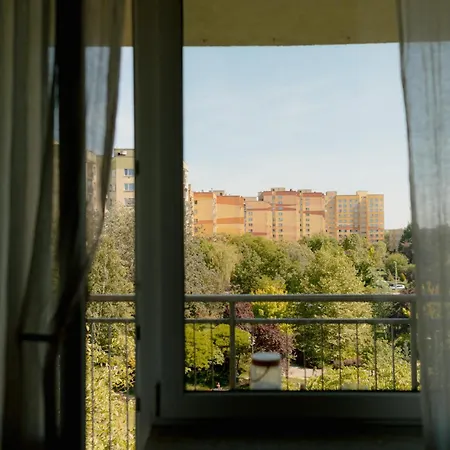 公寓 Spacious 4-Room Apartment, Free Parking, Near Wroclaw Airport